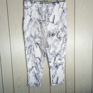 Slimming Options for Kate & Mallory Capris